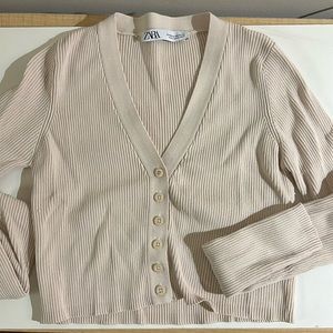 ZARA Cream V Neck Knitwear